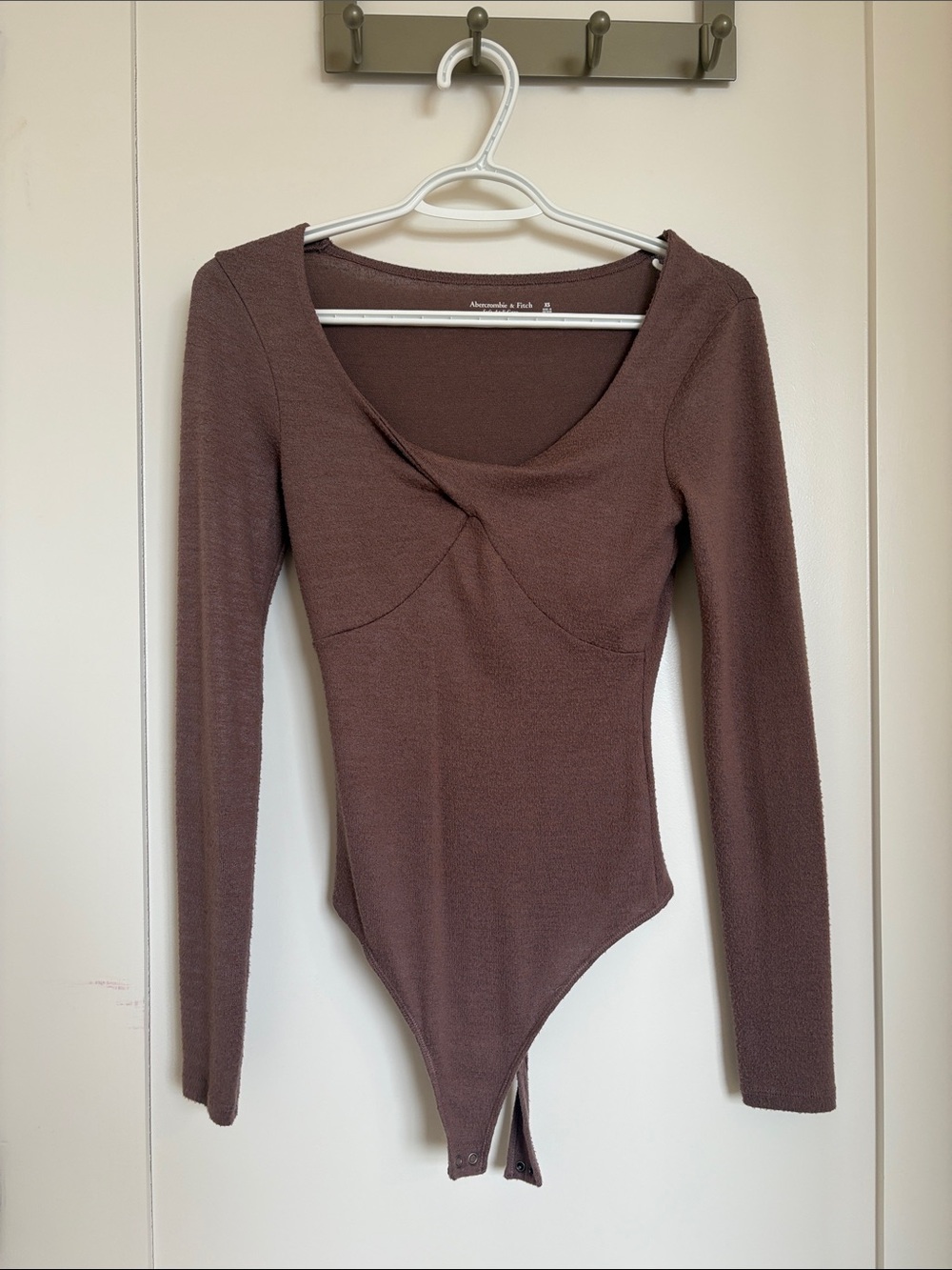 Abercrombie & Fitch Chocolate Brown Long-Sleeve Twist Front Bodysuit